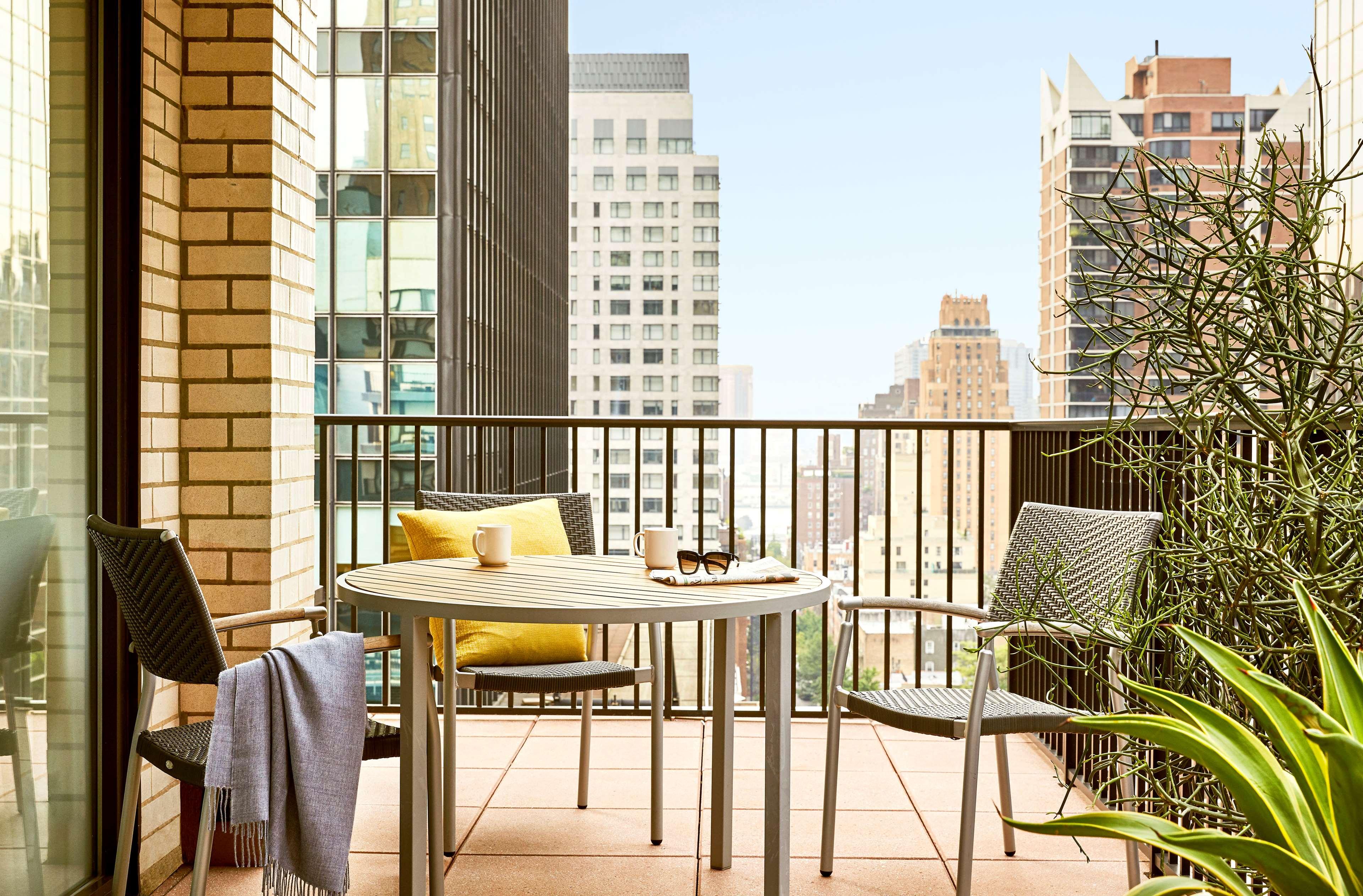 The Fifty Sonesta Hotel New York City Exterior photo