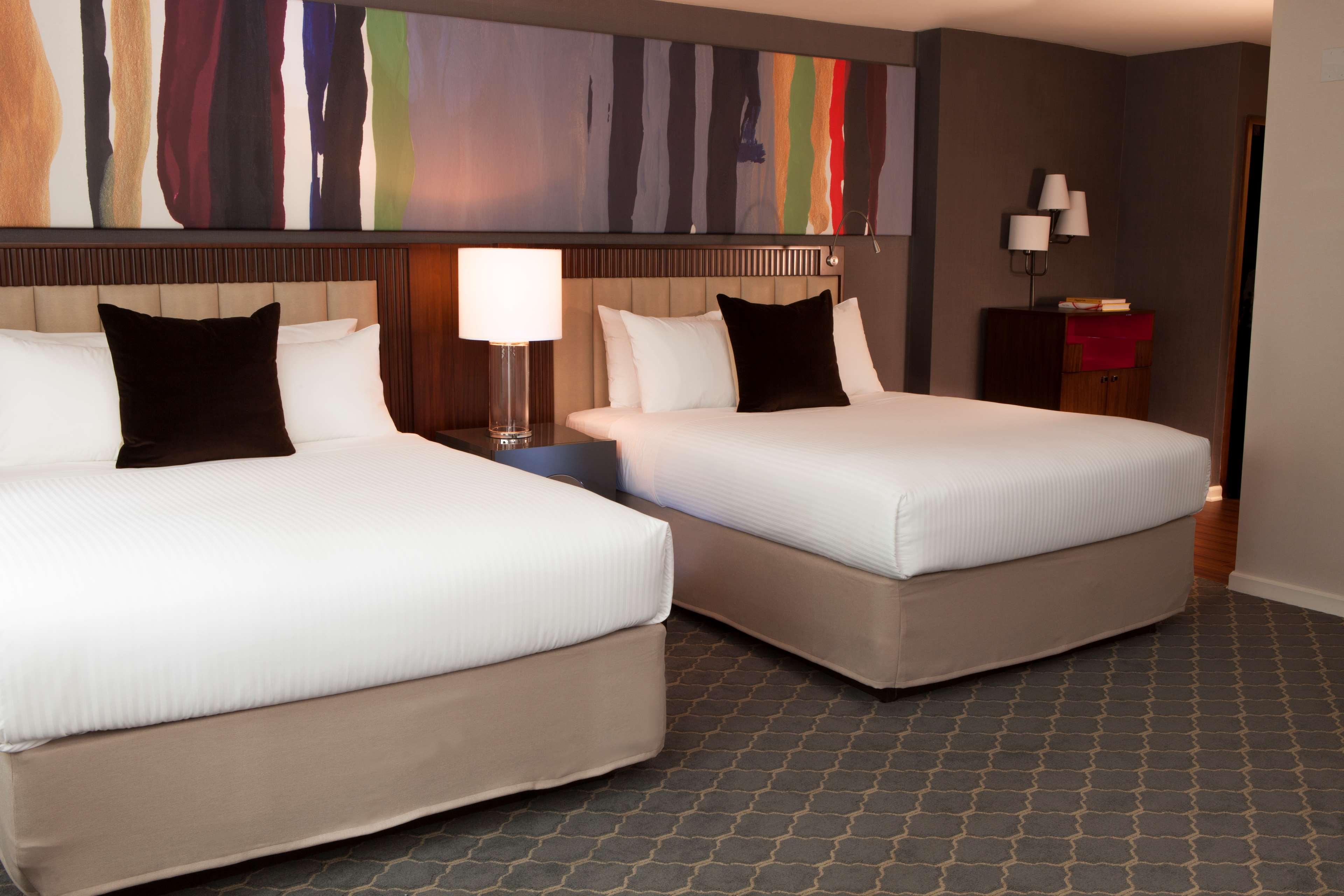 The Fifty Sonesta Hotel New York City Exterior photo